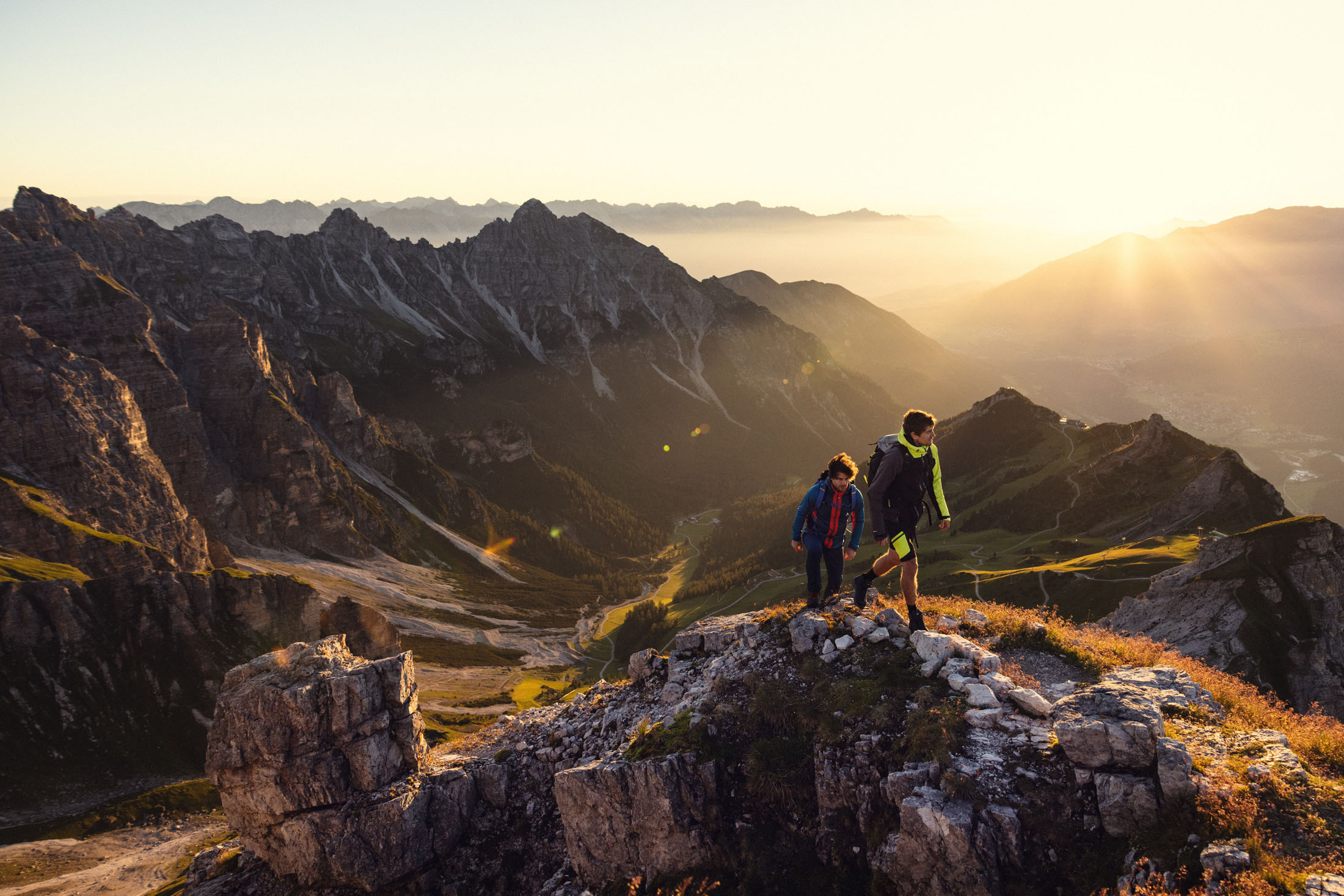 220713 INS MBR50191 03762